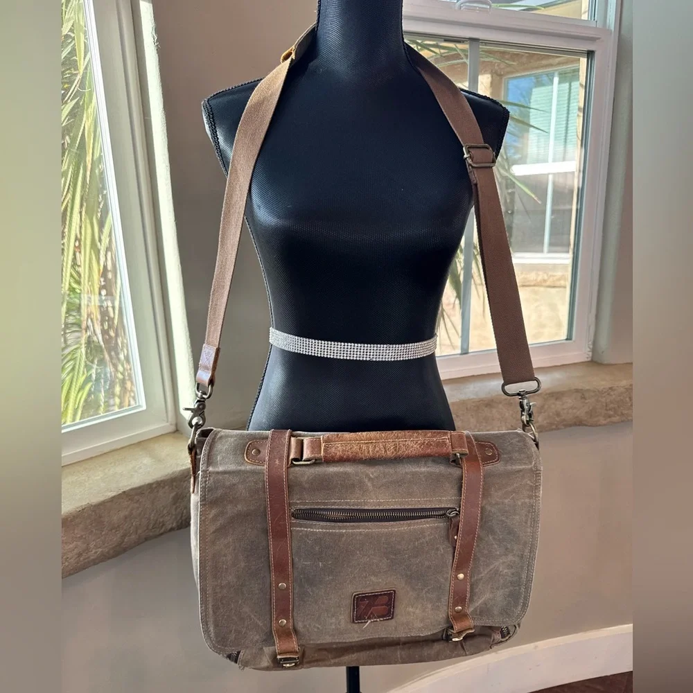 Vintage ZB Brown Canvas & Leather Adjustable Straps Messenger Bag